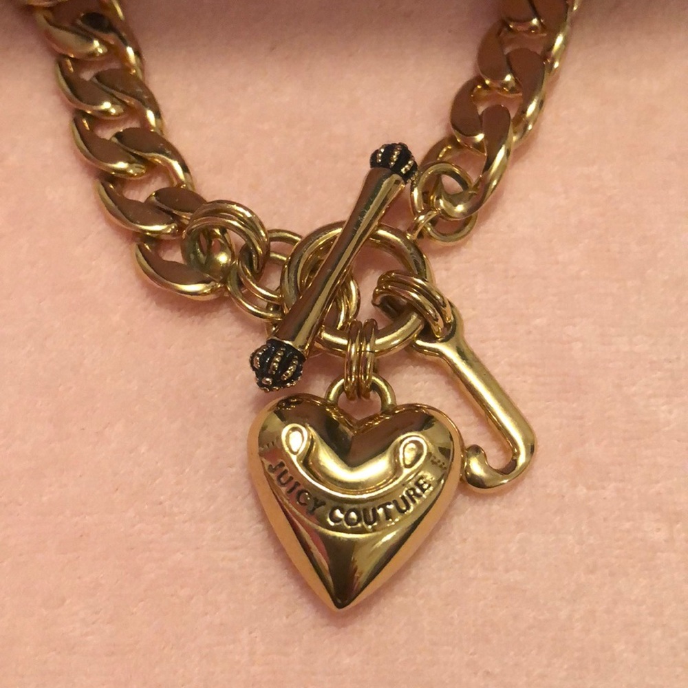 Juicy Couture Heat Toggle Necklace